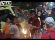 *Warga Aia Dingin Hadang Truk Sampah Bukittinggi, Keluhkan Bau dan Ancaman Longsor TPA*