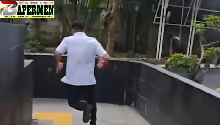 Pegawai Bea Cukai Diperiksa KPK, Tinggalkan Gedung dengan Berlari Hindari Wartawan