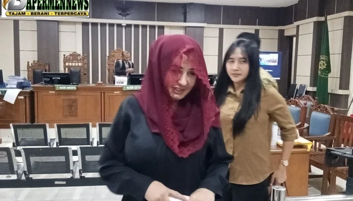 Pleidoi Berurai Air Mata, Fadia Arafiq Bantah Terlibat Transaksi Suap dan Ceritakan Keluarga yang Terpukul